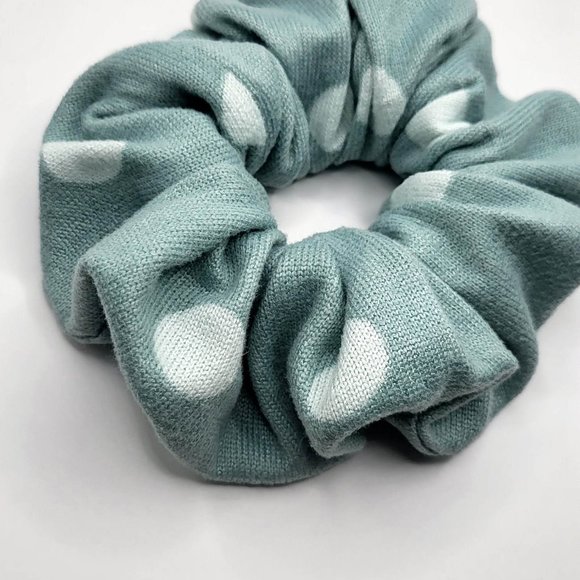 Polka Dots Wide Elastic Scrunchie Anti-Crease - Picture 2 of 2